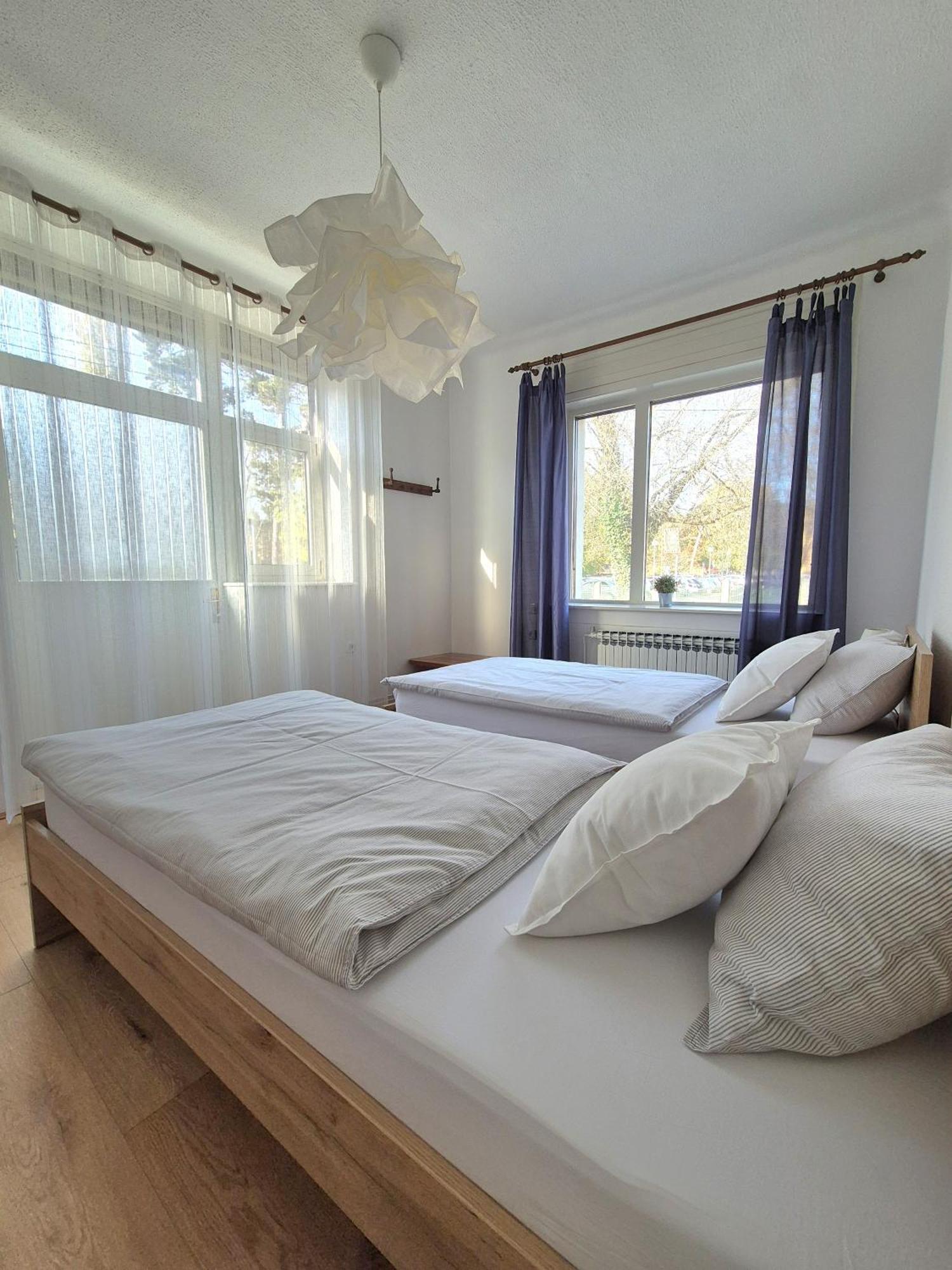 Apartamento West Capital - Free Private Parking Zagreb Exterior foto